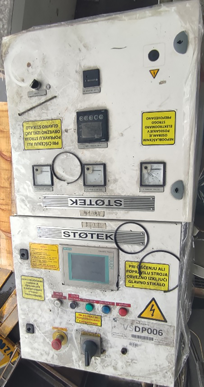 Stotek Dosotherm 1150 dozirna peč O1820, rabljena Stotek Dosotherm 1150 dozirna peč O1820, rabljena