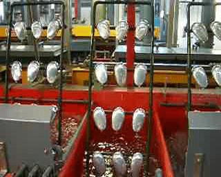 ia2514_buffoli_impianti_galvanici_bild17 Metalchimica Impianti Navpični regalni sistem za galvanizacijo, rabljen IA2514