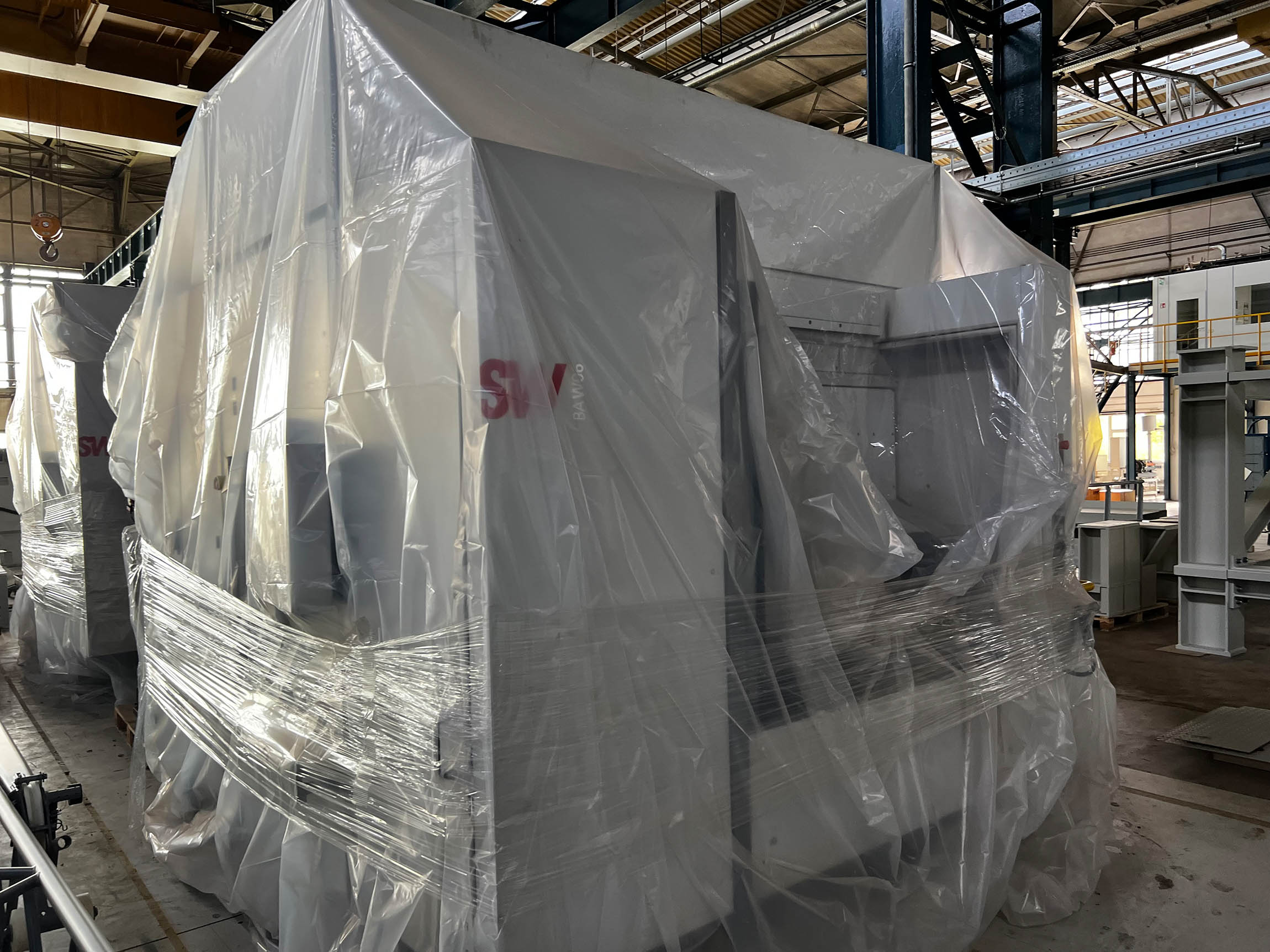 SW BA W06-22 5-osni obdelovalni center z dvema vretenoma BA2408, rabljen