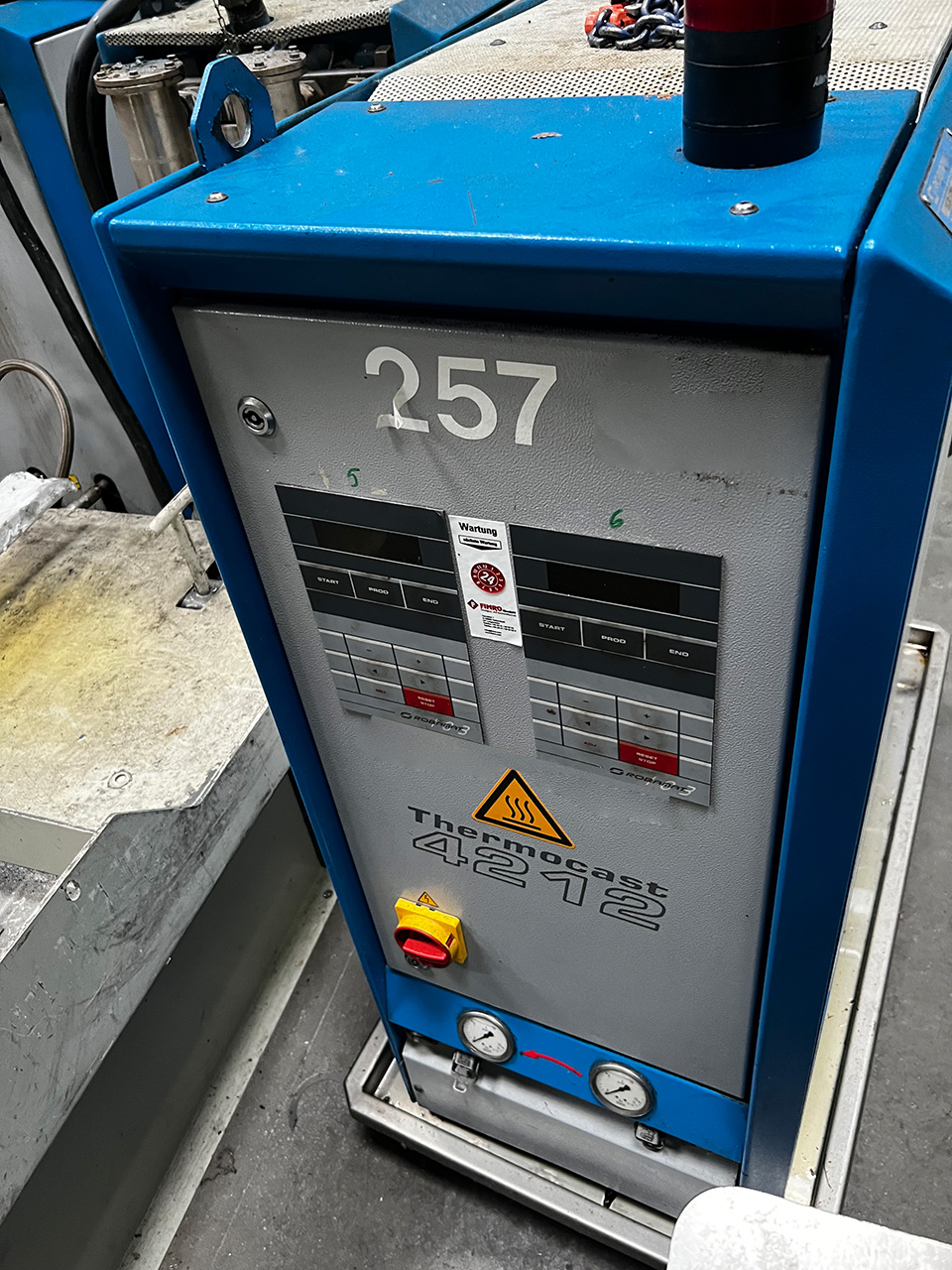 Robamat Thermocast 4212 enota za nadzor temperature olja ZU2256, rabljena